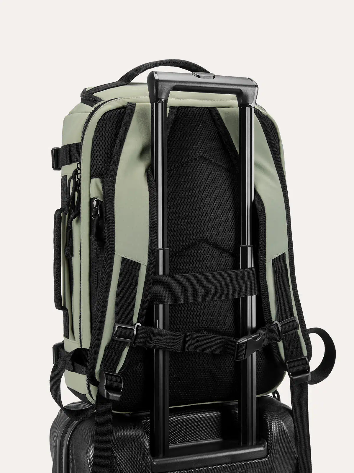 Blast 38L Travel Backpack - Image 26