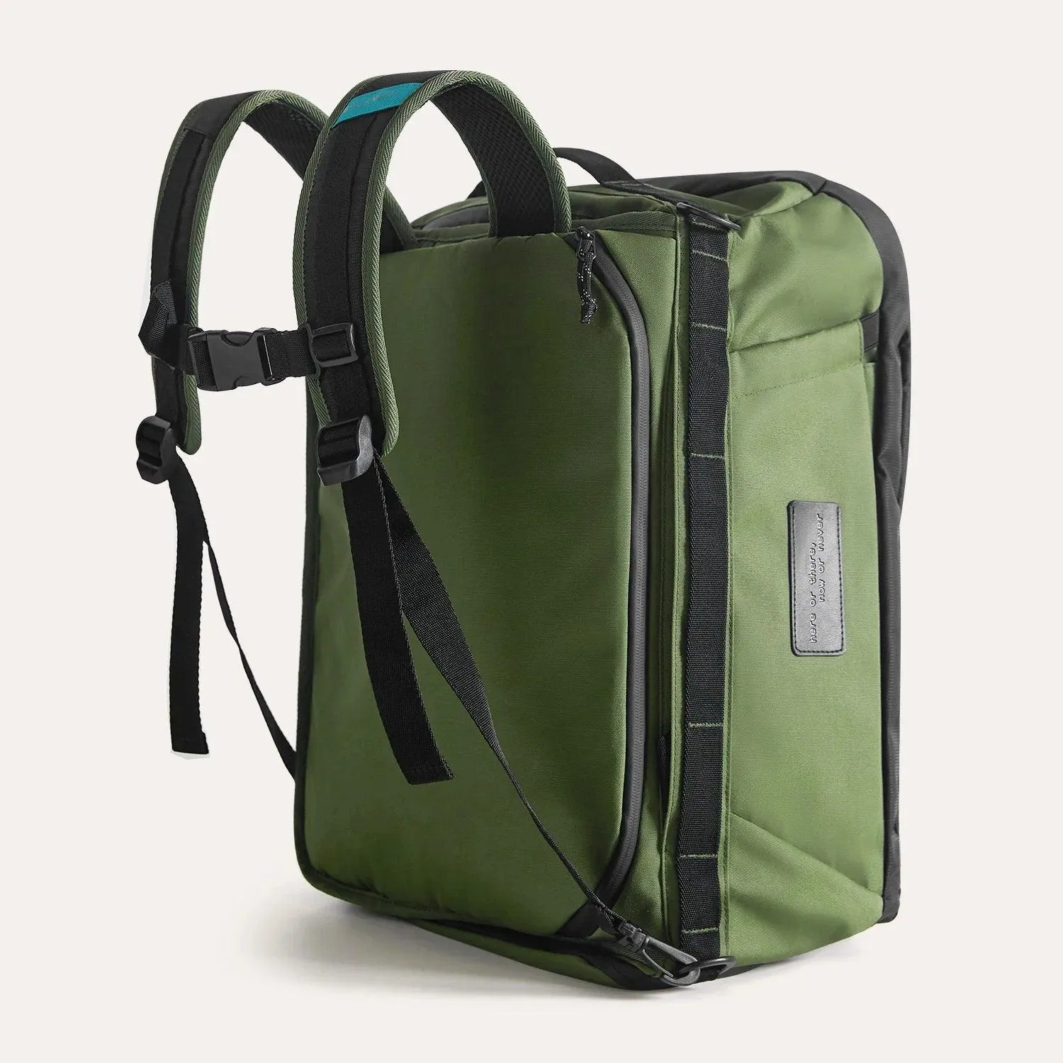 (FREE GIFT) Paz 43L Duffle Backpack - Image 19